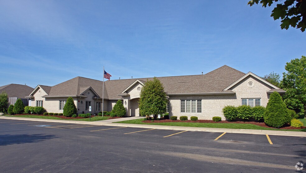 8140 S Cass Ave, Darien, IL à vendre - Photo de l’immeuble – Image 2 sur 16