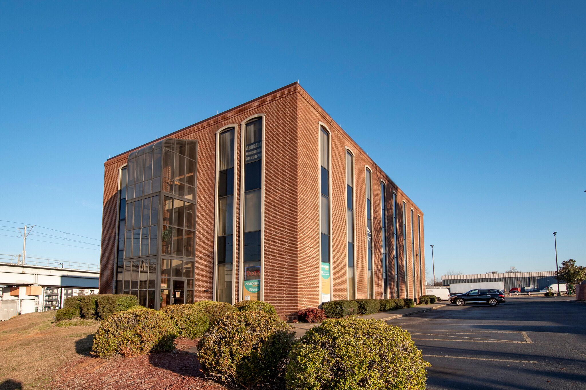 1101 Tyvola Rd, Charlotte, NC à louer Photo principale– Image 1 sur 8