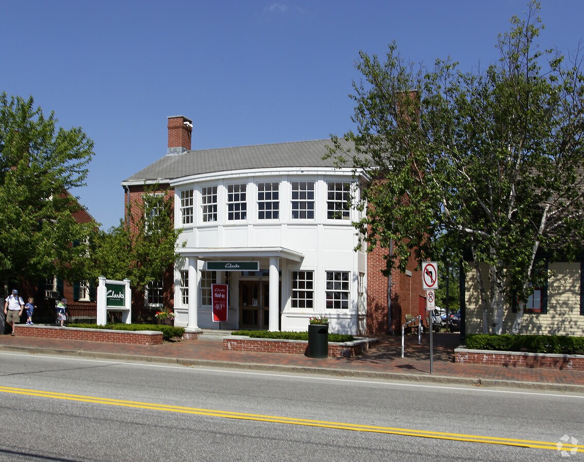 View Photo