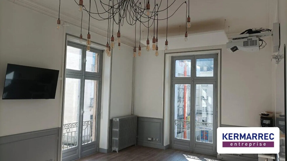 Bureau dans Nantes à louer - Photo de l’immeuble – Image 2 sur 10