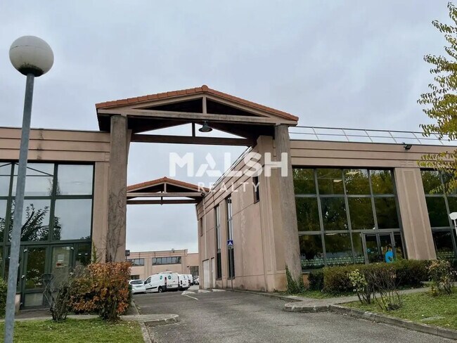 Plus de détails pour Bureau à louer