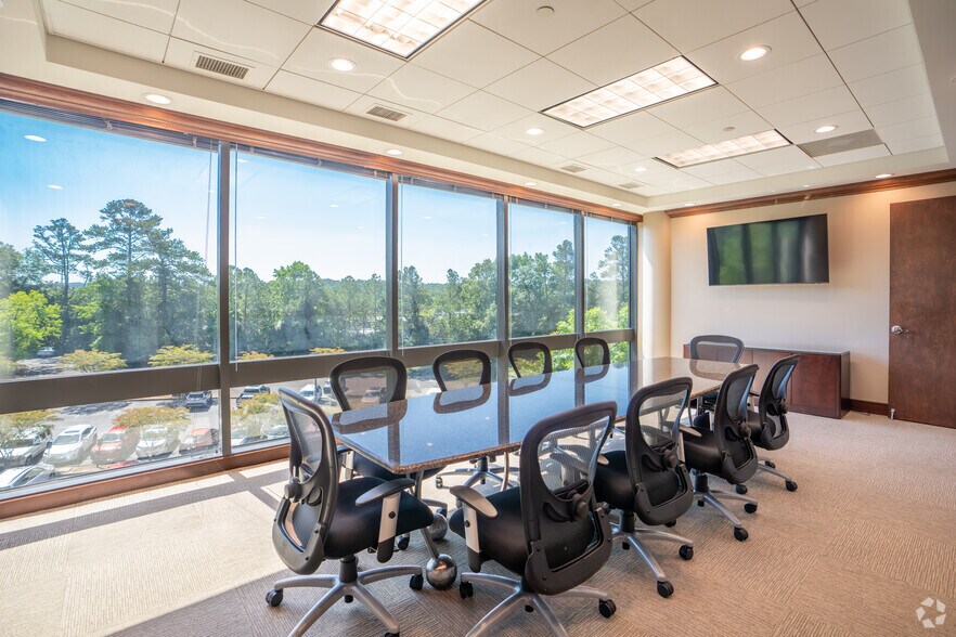 1-2 Chase Corporate Dr, Hoover, AL à louer - Photo de l’immeuble – Image 1 sur 20