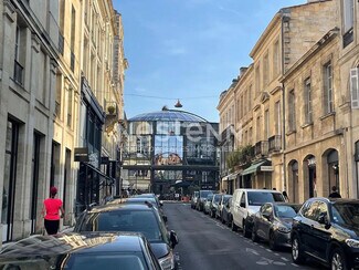 Plus de détails pour Local commercial à vendre