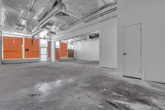 1200-1210 Stewart Ave, Las Vegas, NV à louer Photo intérieure– Image 1 sur 4