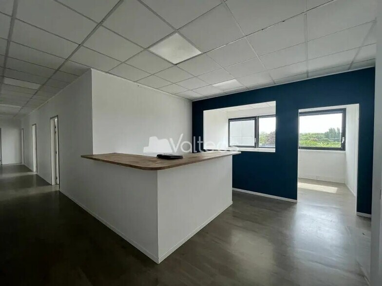 Bureau dans Labège à louer - Photo de l’immeuble – Image 1 sur 12