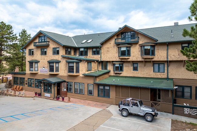 Plus de détails pour 300 E Riverside Dr, Estes Park, CO - Hôtellerie à vendre