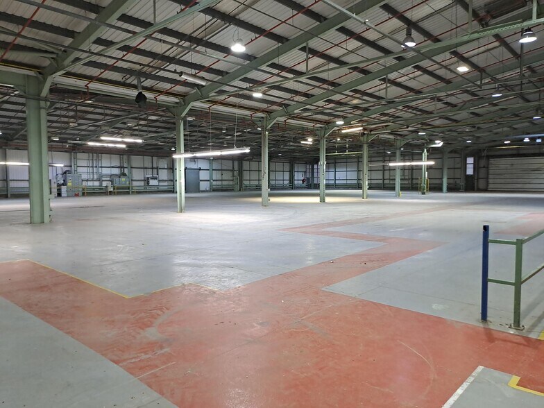 Abenbury Way, Wrexham à louer - Photo de l’immeuble – Image 2 sur 9