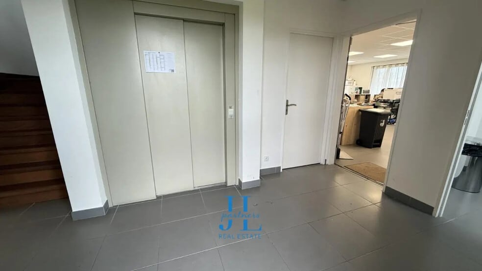 Local d’activités dans MAZÈRES à louer - Photo intérieure – Image 3 sur 7