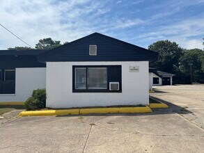 800-810 Cokey Rd, Rocky Mount, NC à louer Photo de l’immeuble– Image 1 sur 6