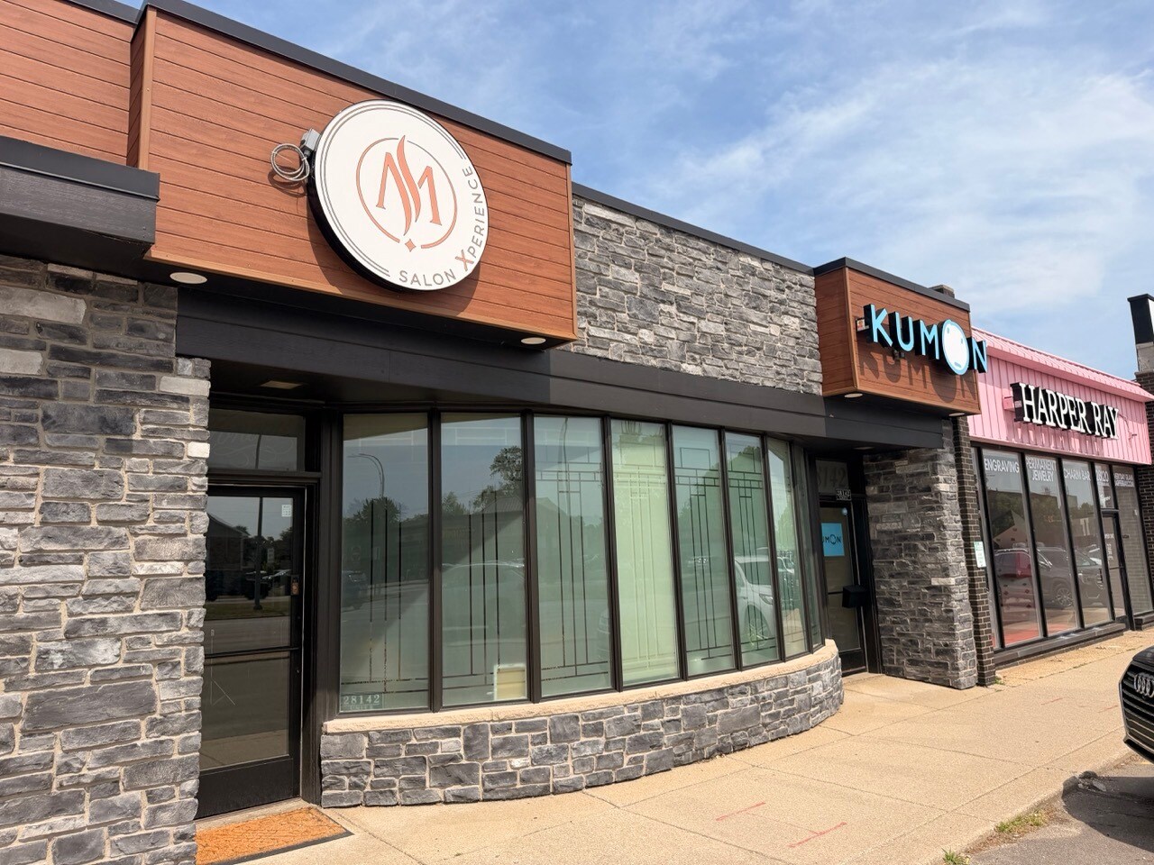28142 Woodward Ave, Royal Oak, MI à louer Photo de l’immeuble– Image 1 sur 19