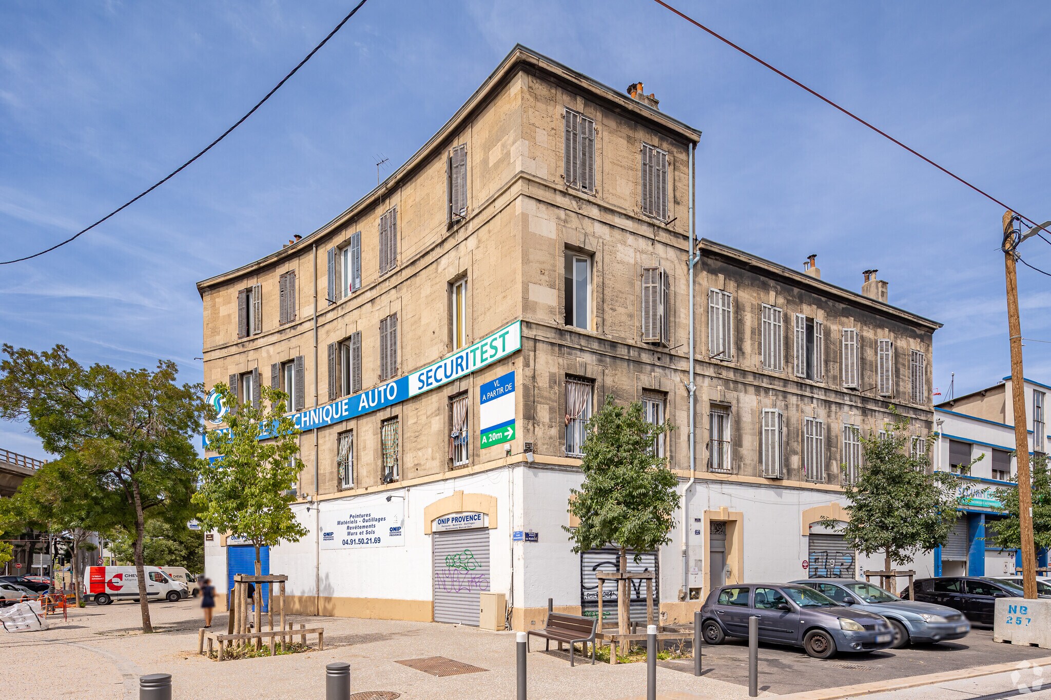 27 Rue Du Marche, Marseille à louer Photo principale– Image 1 sur 4