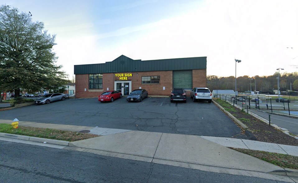 4160 S Four Mile Run Dr, Arlington, VA à louer - Photo de l’immeuble – Image 1 sur 6