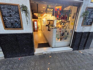 Plus de détails pour Local commercial à louer