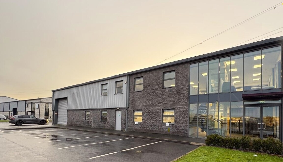 2A Carrakeel Dr, Londonderry à louer Photo de l’immeuble– Image 1 sur 3