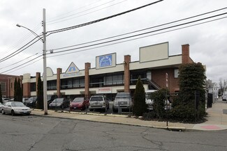 Plus de détails pour 215 Warren St, Bridgeport, CT - Bureau/Local commercial, Local d'activités à louer