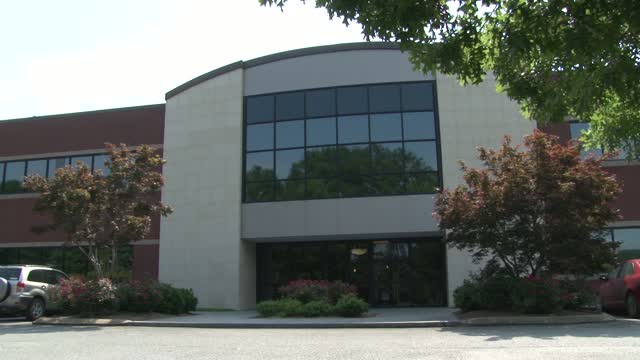 1200 Premier Dr, Chattanooga, TN à louer - Vidéo sur l’annonce professionnelle – Image 3 sur 9