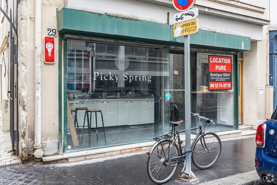 29 Rue De Saussure, Paris à louer - Photo de l’immeuble – Image 2 sur 3