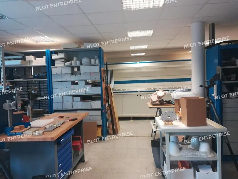 Bureau dans Cesson-Sévigné à vendre - Photo intérieure – Image 3 sur 4