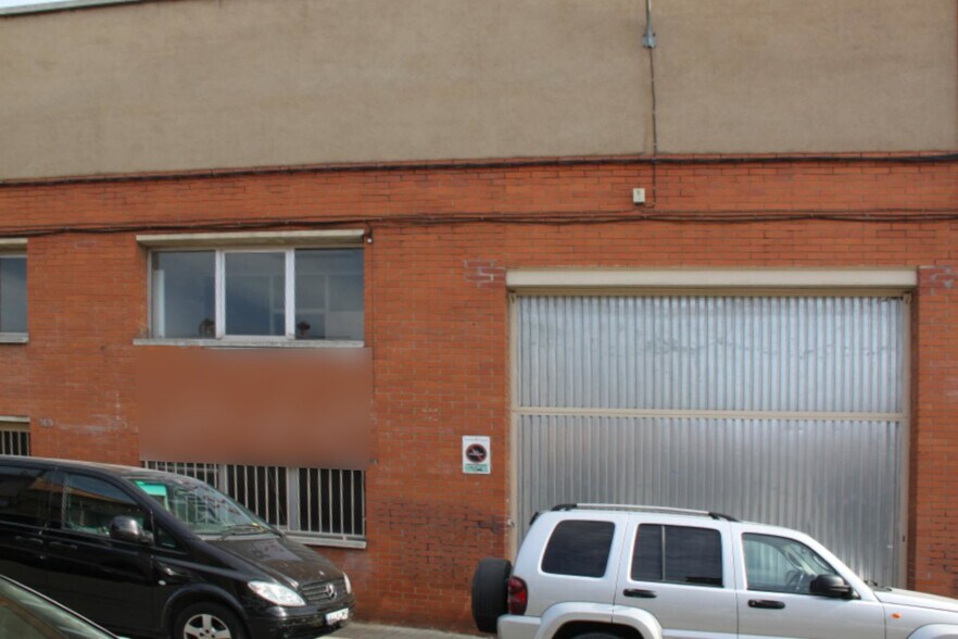 Industriel/Logistique dans Sabadell, Barcelona à louer - Photo de l’immeuble – Image 1 sur 1