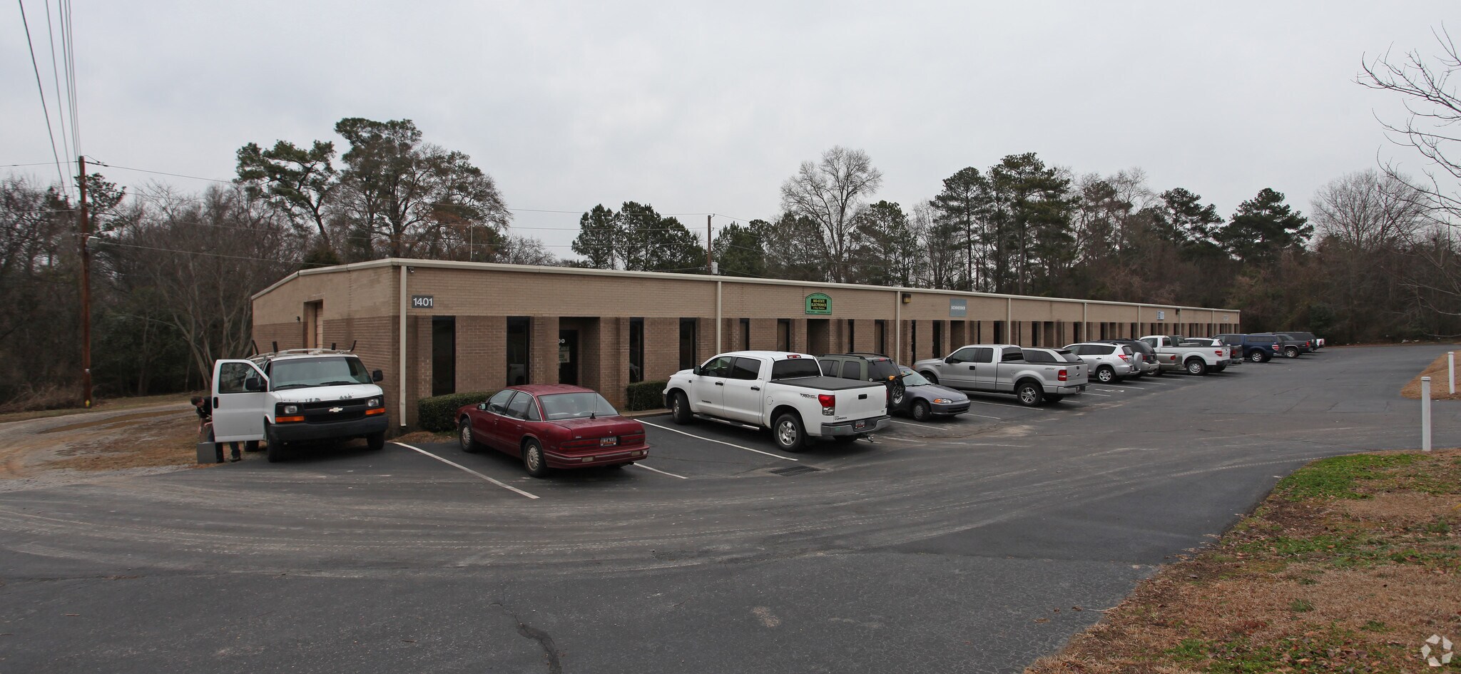 1401 Saint Andrews Rd, Columbia, SC à louer Photo principale– Image 1 sur 22