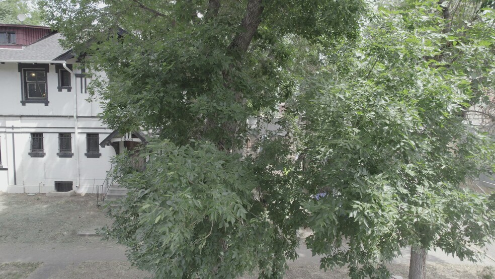 2001 E 18th Ave, Denver, CO à vendre - Vidéo sur l’annonce professionnelle – Image 2 sur 6