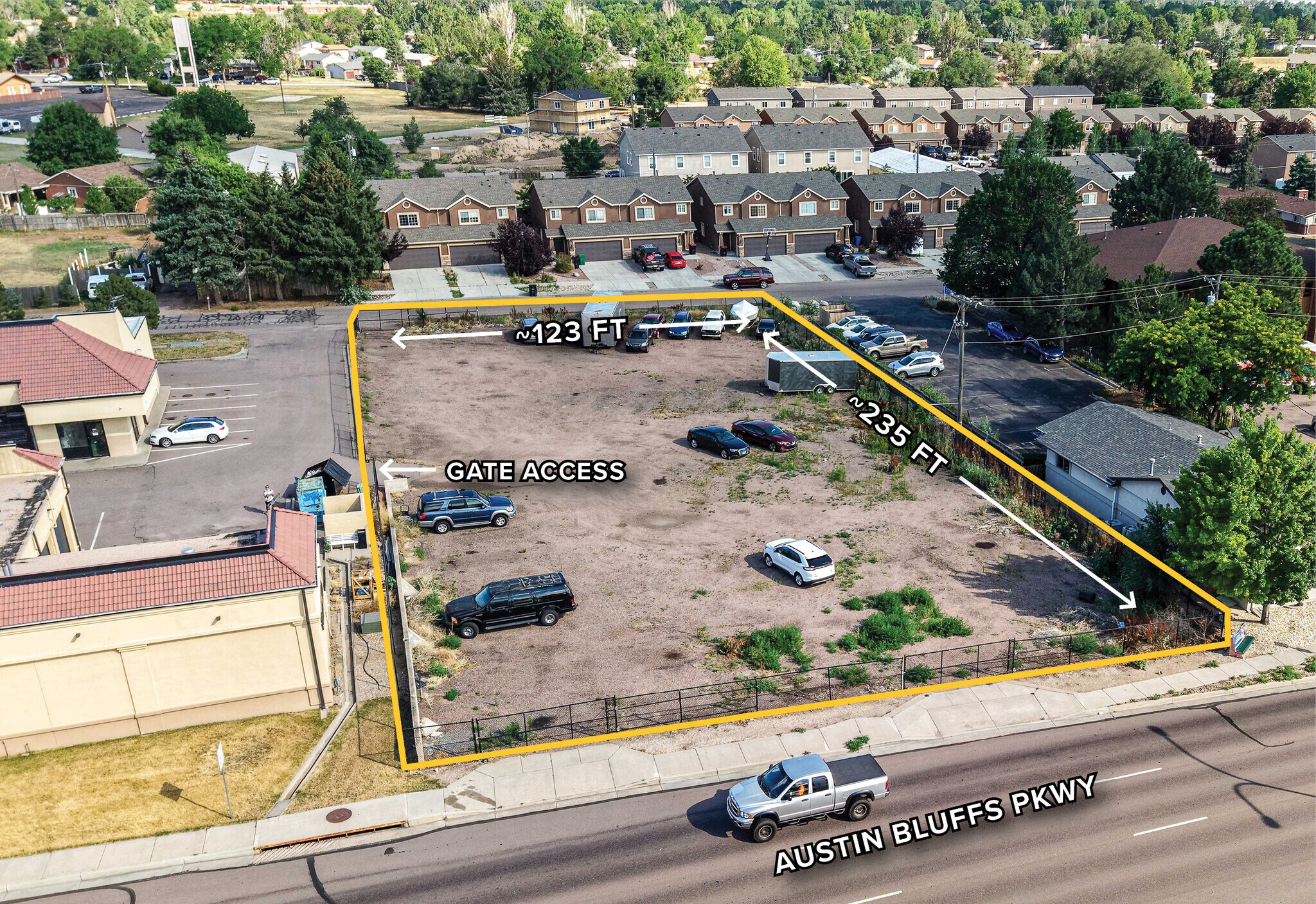 4335 Austin Bluffs Pky, Colorado Springs, CO à louer Photo de l’immeuble– Image 1 sur 13