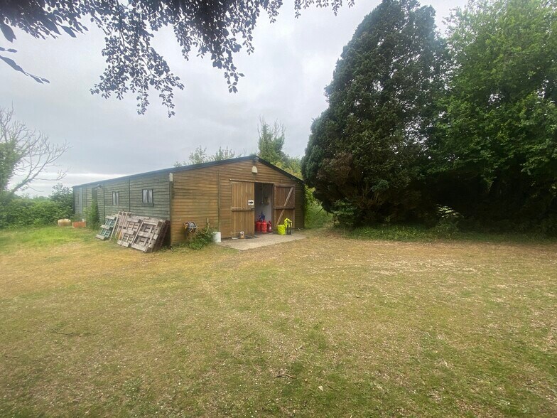 Blandford Rd, Coombe Bissett à louer - Photo de l’immeuble – Image 2 sur 3