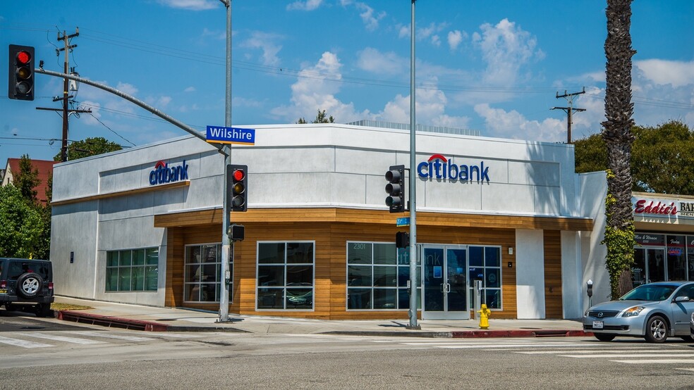 2301 Wilshire Blvd, Santa Monica, CA à louer - Photo principale – Image 1 sur 5