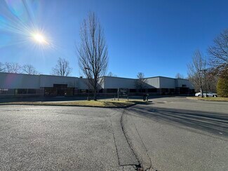 Plus de détails pour 70-76 Robinson Blvd, Orange, CT - Industriel/Logistique à louer