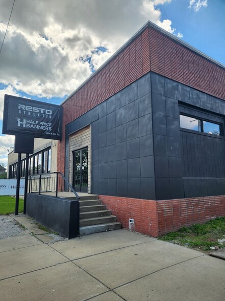 1301 E 31st St, Kansas City, MO à louer - Photo de l’immeuble – Image 2 sur 12