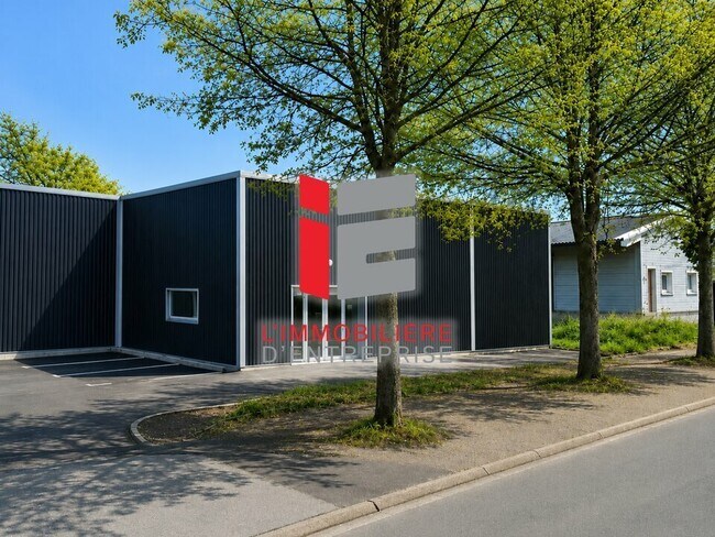 Plus de détails pour Bureau, Industriel/Logistique à louer