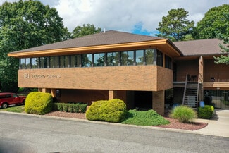 Plus de détails pour 811 W Jericho Tpke, Smithtown, NY - Bureau/Médical à louer