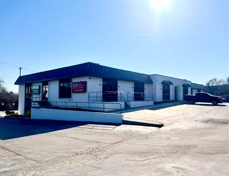 891 Baltimore Pike, Springfield Township, PA à vendre - Photo de l’immeuble – Image 2 sur 4