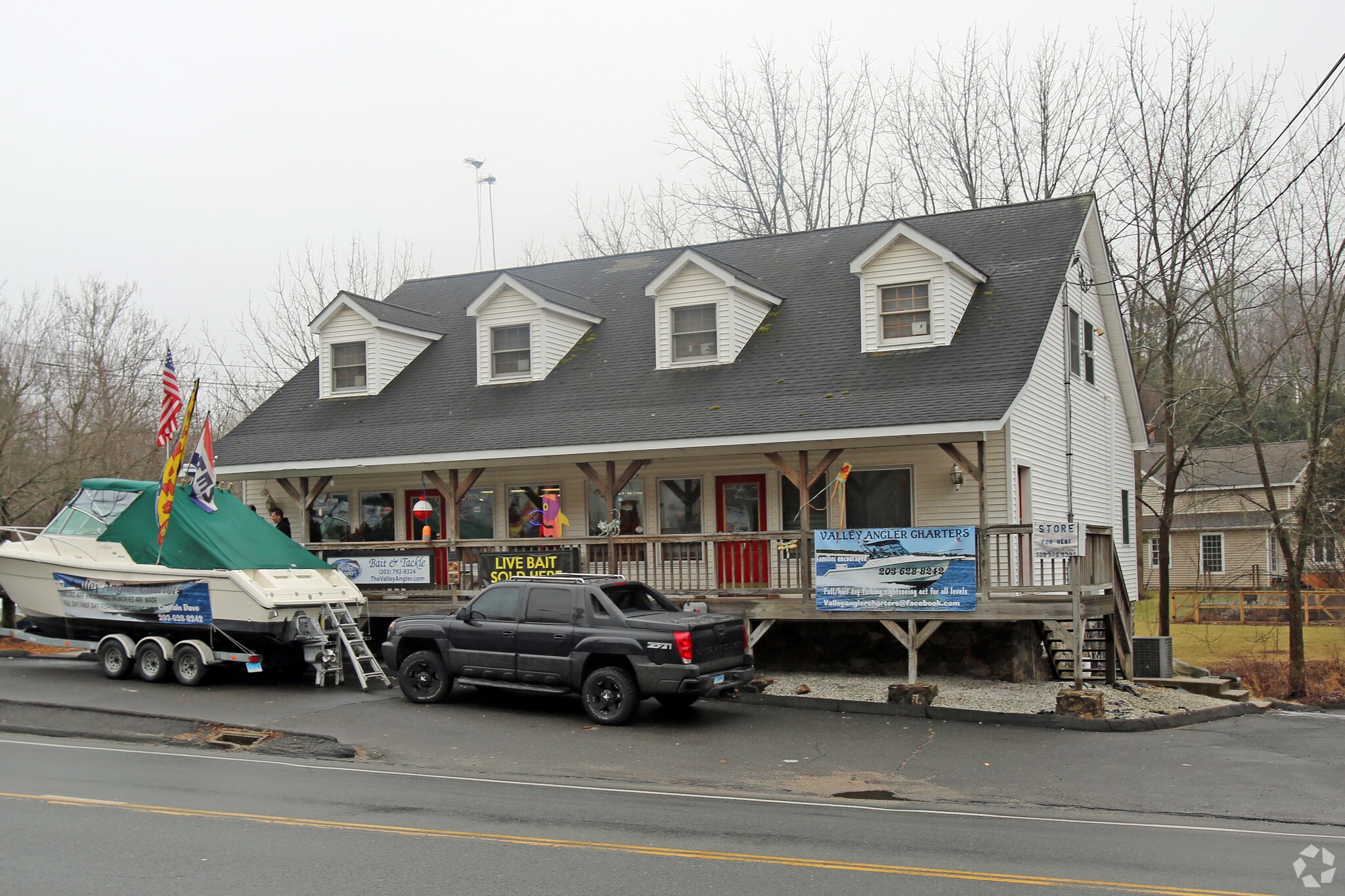 Padanaram Portfolio portefeuille de 2 biens à vendre sur LoopNet.fr Photo principale– Image 1 sur 2