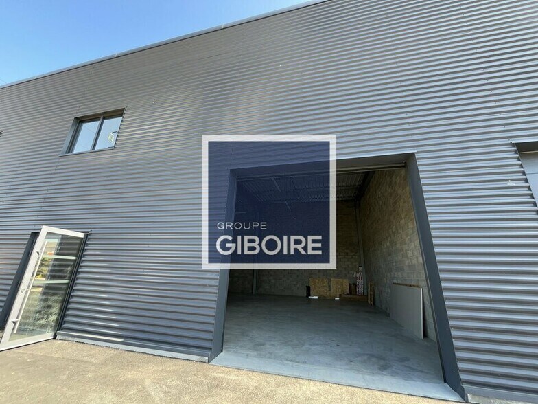 Industriel/Logistique dans Le Rheu à louer - Photo de l’immeuble – Image 3 sur 14