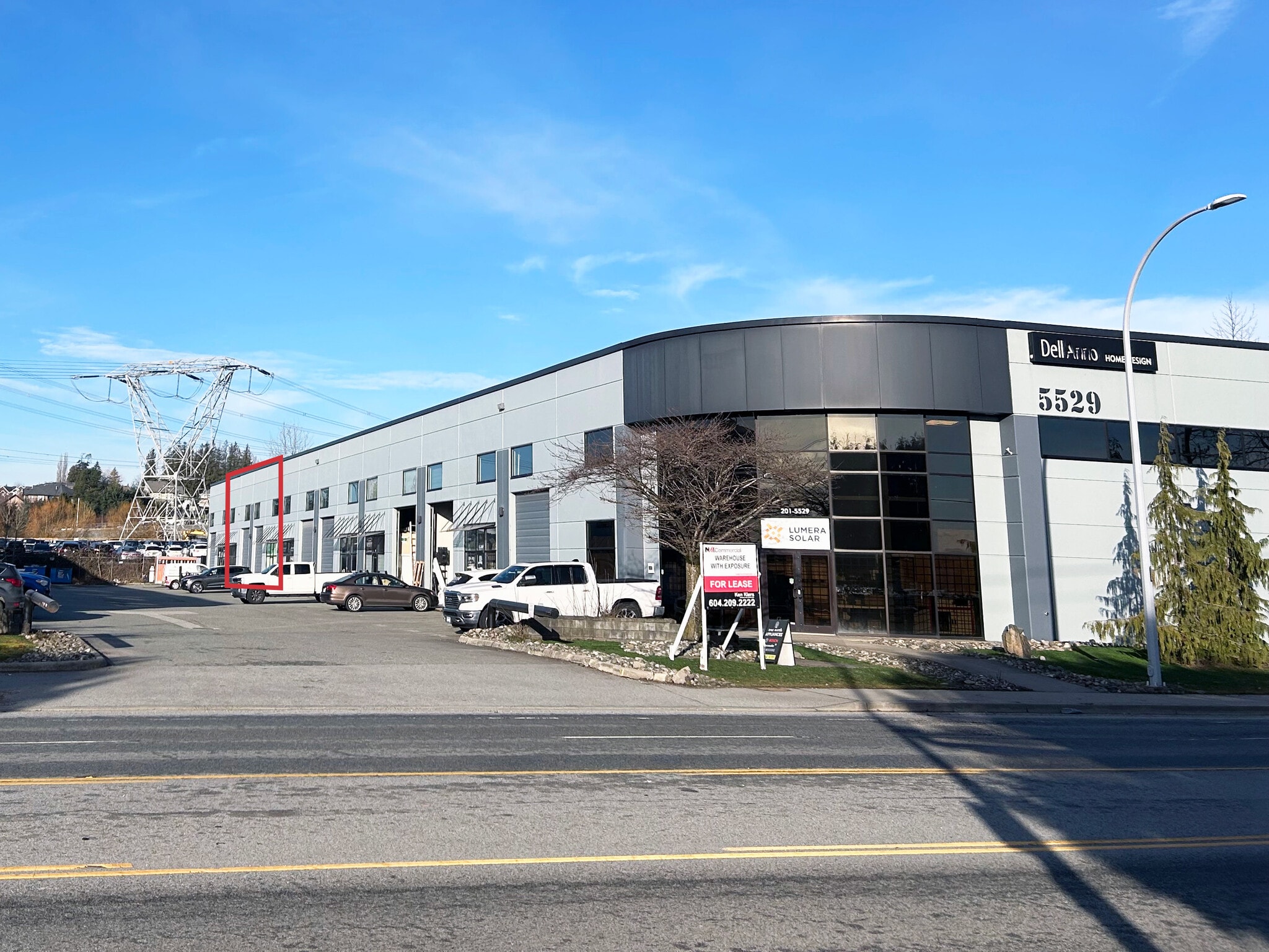 5529 192nd St, Surrey, BC à louer Photo de l’immeuble– Image 1 sur 6