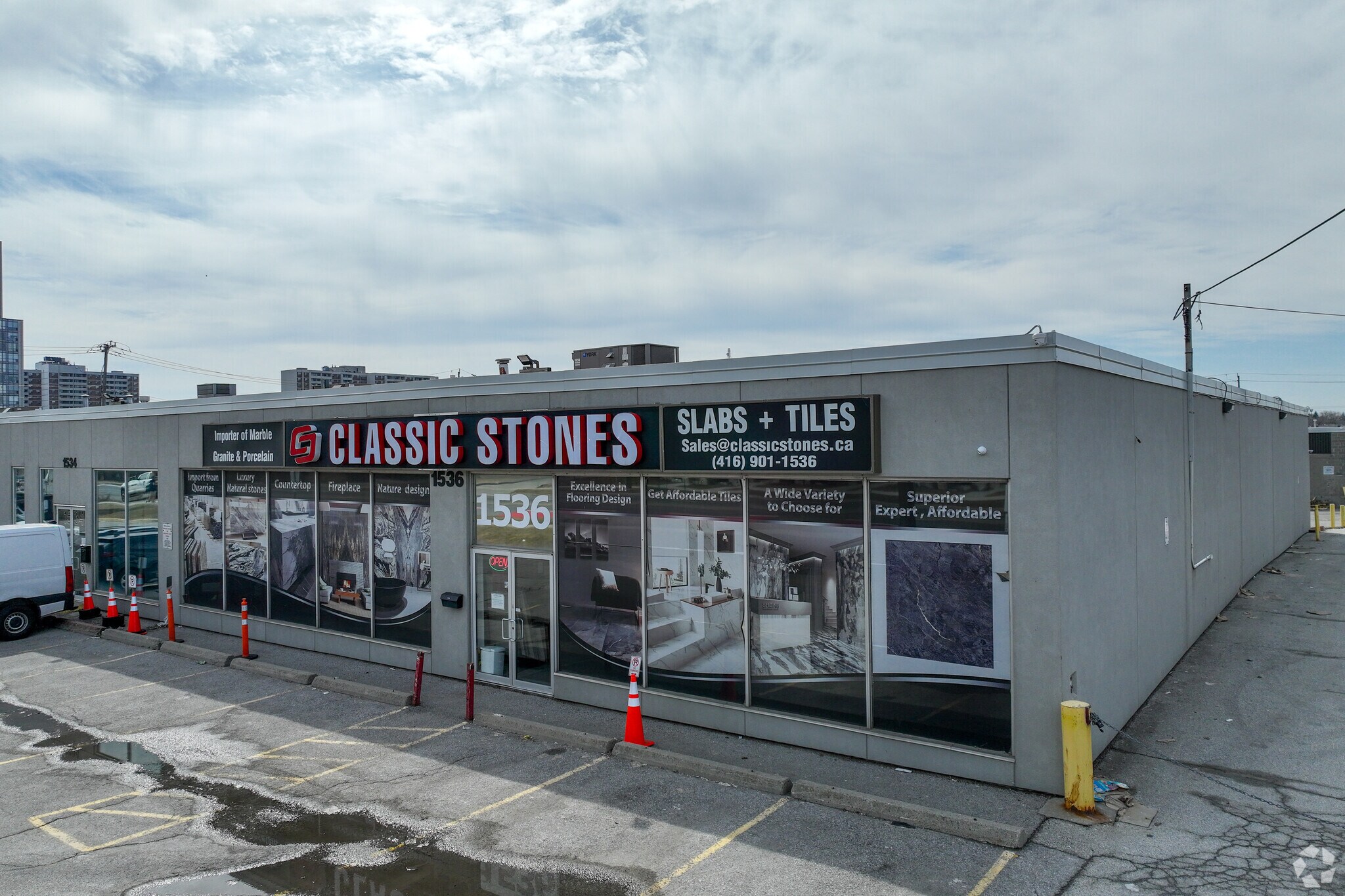 1530-1536 Midland Ave, Toronto, ON à louer Photo principale– Image 1 sur 4