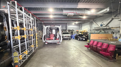 5610 Grand Ave, Maspeth, NY à louer Photo intérieure– Image 2 sur 2