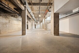 Plus de détails pour 37 Bridge St, Brooklyn, NY - Logement à vendre