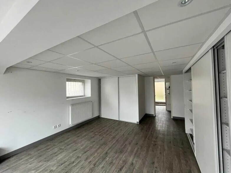 Bureau dans Liffré à louer - Photo de l’immeuble – Image 3 sur 9
