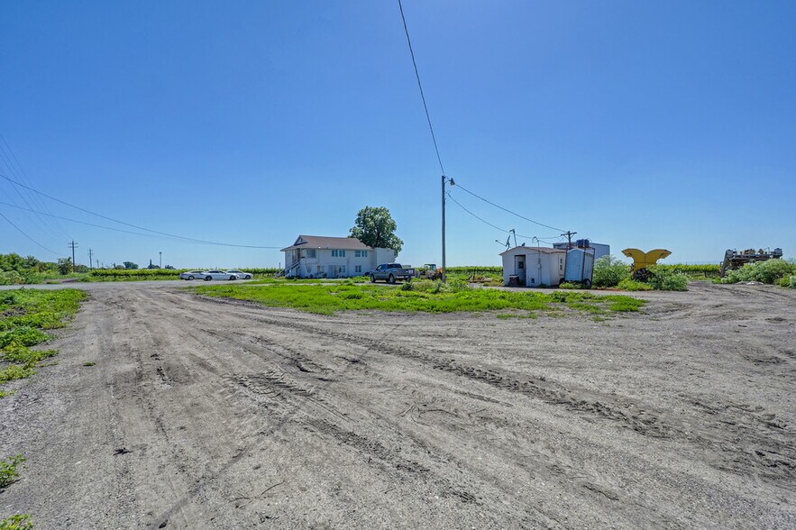 37830 Jefferson Blvd, Clarksburg, CA à vendre - Photo de l’immeuble – Image 2 sur 42