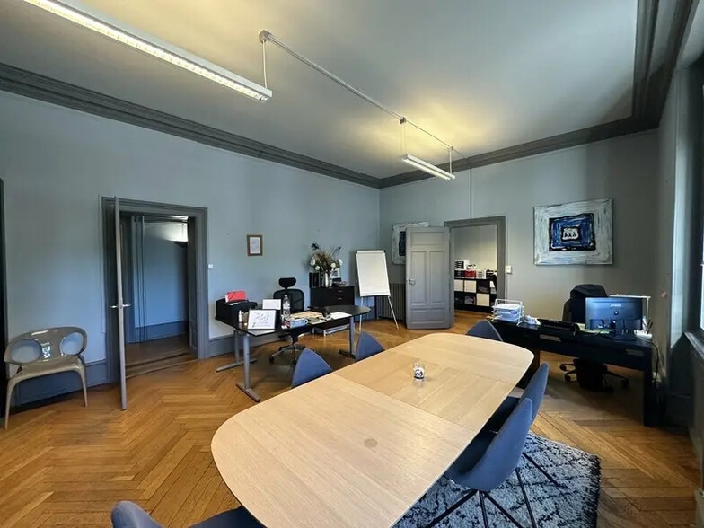 Bureau dans Strasbourg à vendre - Photo intérieure – Image 2 sur 6