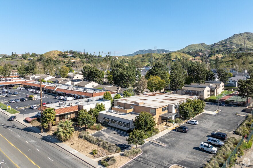 1550 E Washington St, Colton, CA à louer - Aérien – Image 2 sur 5