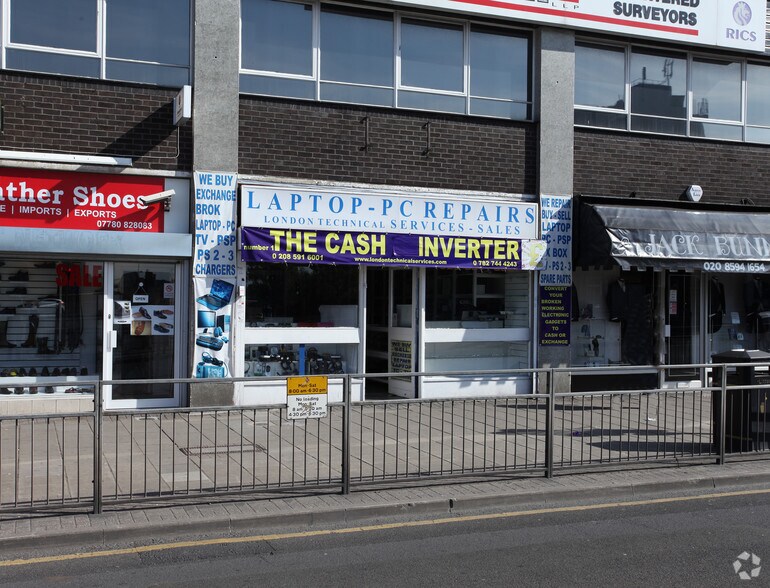 48-56 Longbridge Rd, Barking à louer - Photo de l’immeuble – Image 2 sur 10