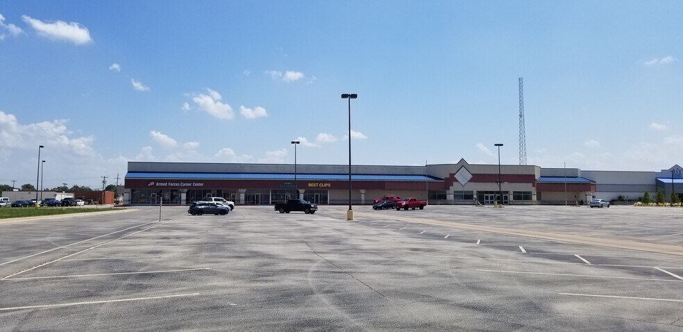 254 S Pioneer Dr, Abilene, TX à louer - Photo de l’immeuble – Image 1 sur 5