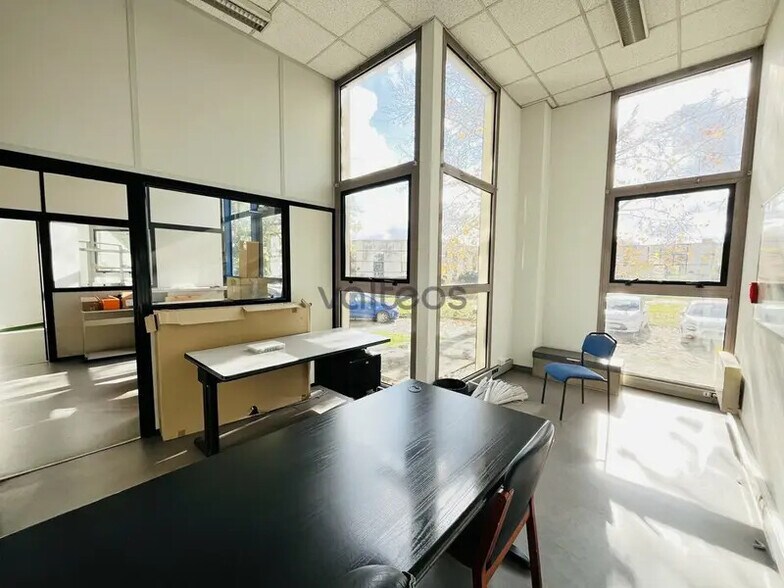 Bureau dans Labège à louer - Photo de l’immeuble – Image 3 sur 7