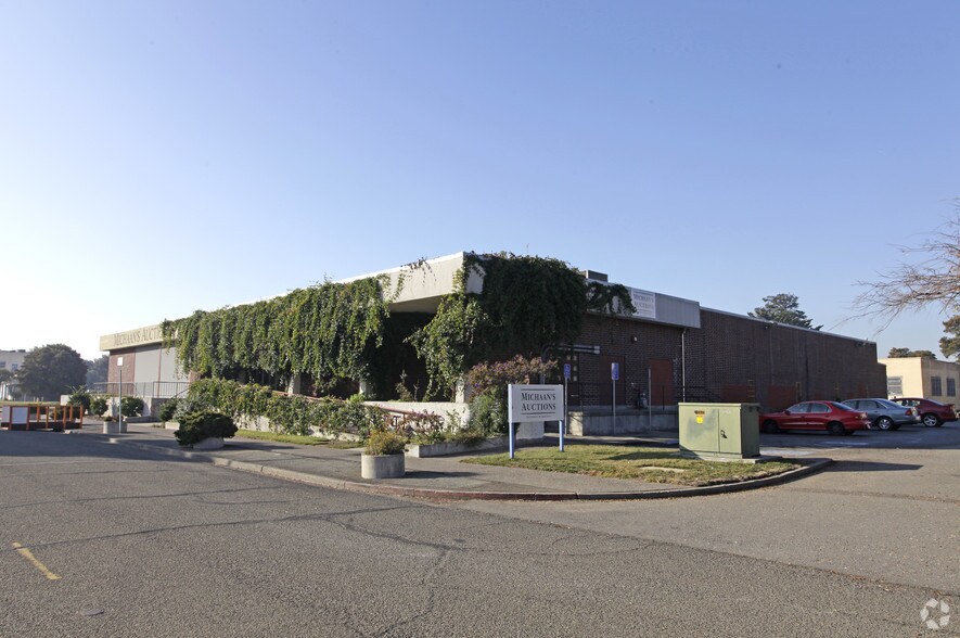 2751 Todd St, Alameda, CA à louer - Photo de l’immeuble – Image 2 sur 4