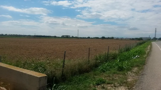 Plus de détails pour Terrain à vendre
