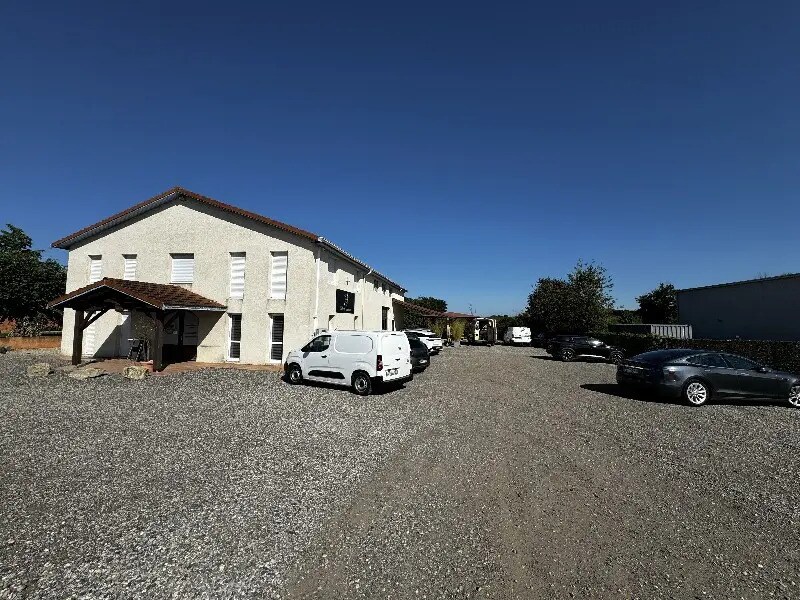 Local d'activités dans Villette-d'Anthon à vendre Photo principale– Image 1 sur 11