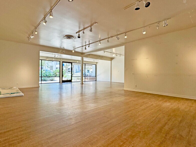 1253 Coast Village Rd, Montecito, CA à louer - Photo intérieure – Image 3 sur 9